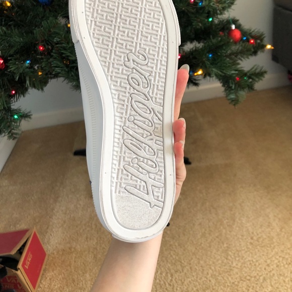 Tommy Hilfiger shoes - Picture 5 of 6